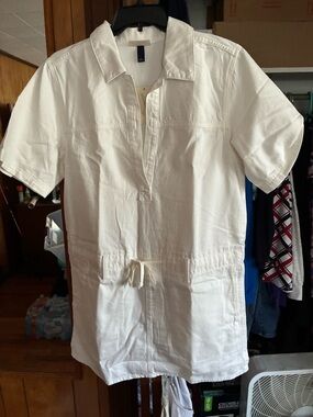 Universal Thread White Short-Sleeve Drawstring Button-Down Tunic Shirt